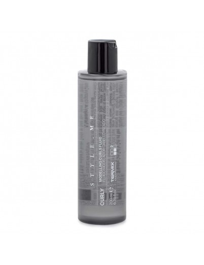 Fluido modelador Style.Me Curly - potencia los rizos